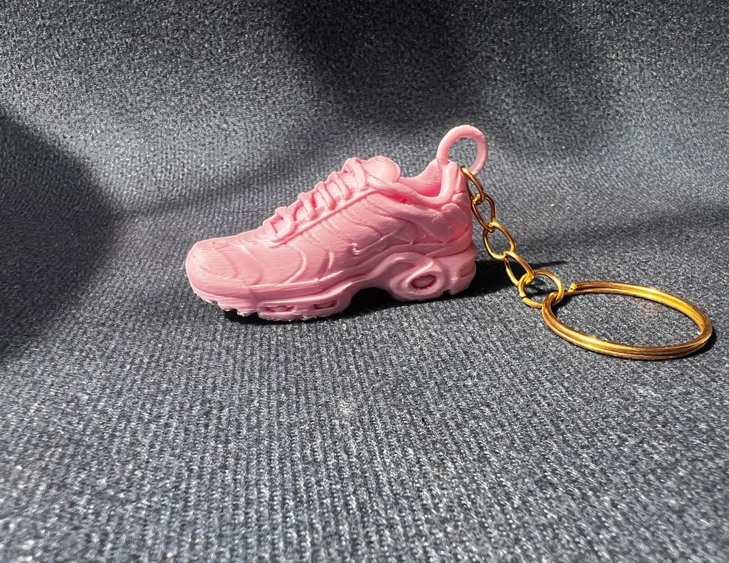 Sneaker Kulcstartó – 3D Nyomtatott Cipő Medlón (Pink)