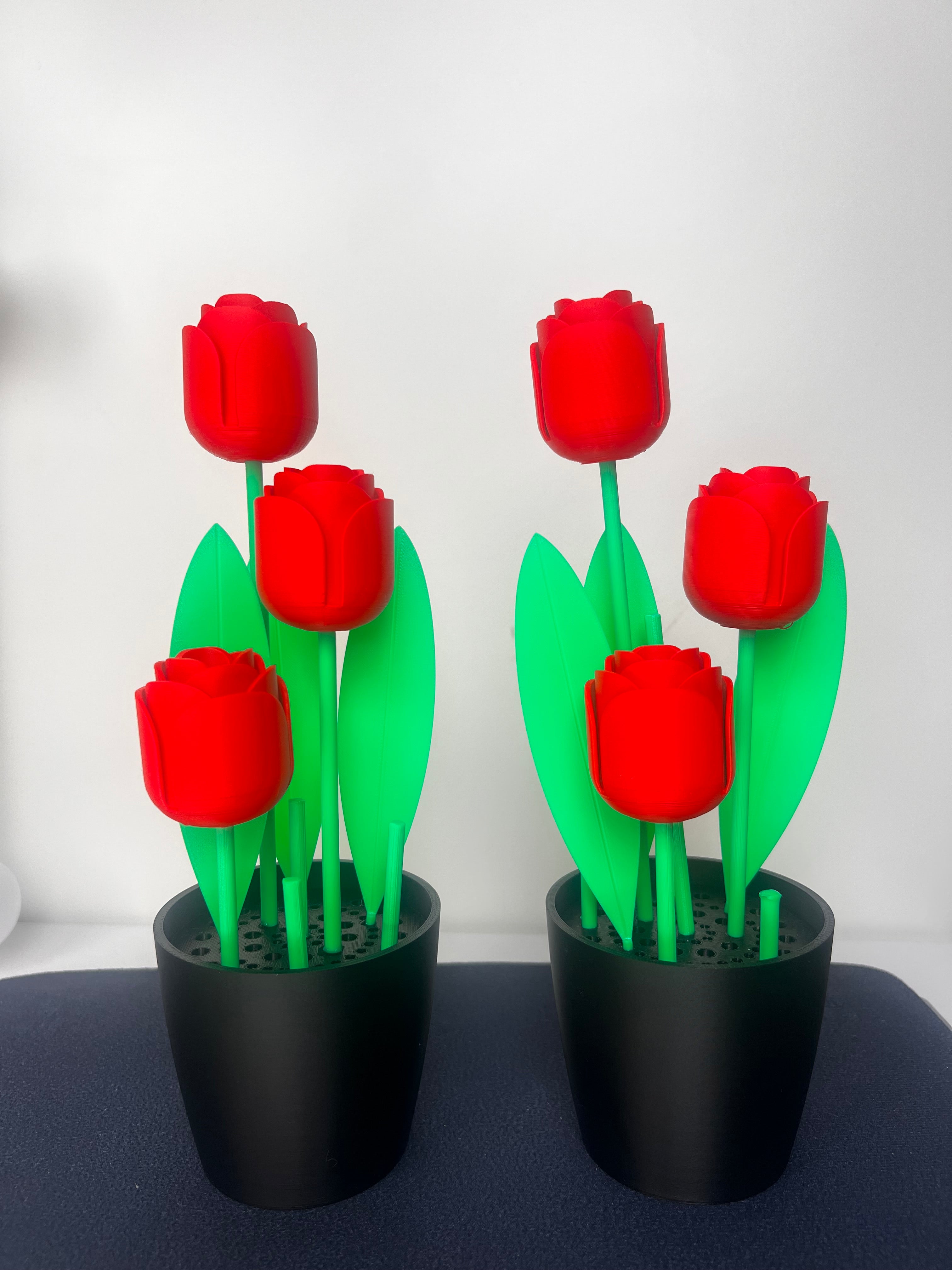 3D Nyomtatott Tulipán Csokor Cserépben