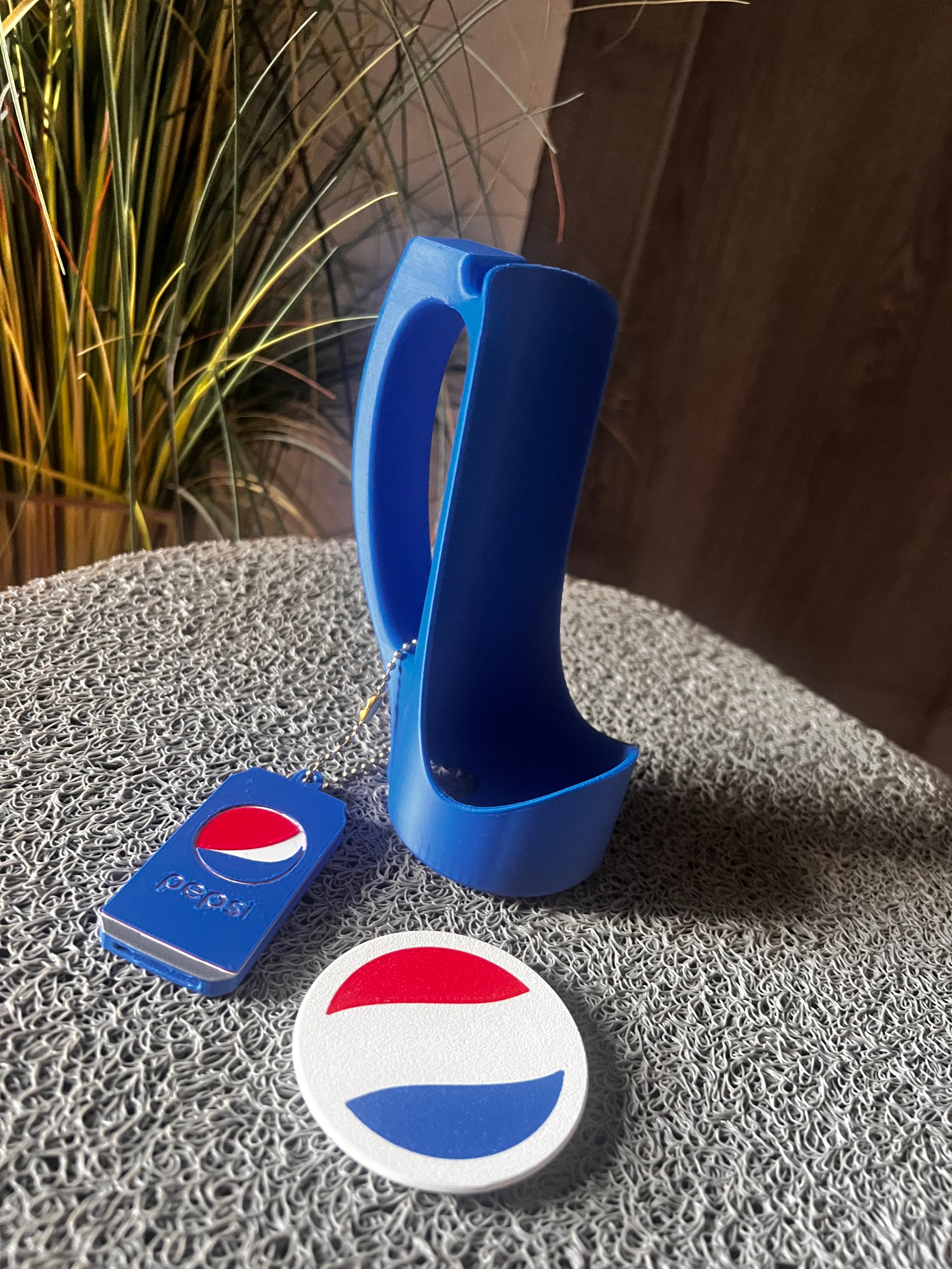 Pepsi 3D nyomtatott szett – italdoboz tartó, kulcstartó & italvédő tető