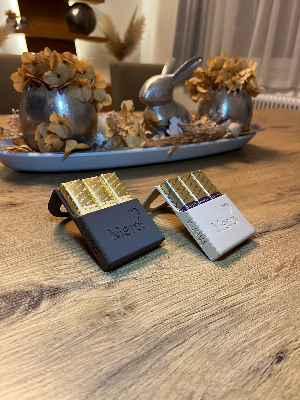 Merci Csokoládé Tartó Pár – 3D Nyomtatott Ajándékdoboz (Fehér + Fekete)